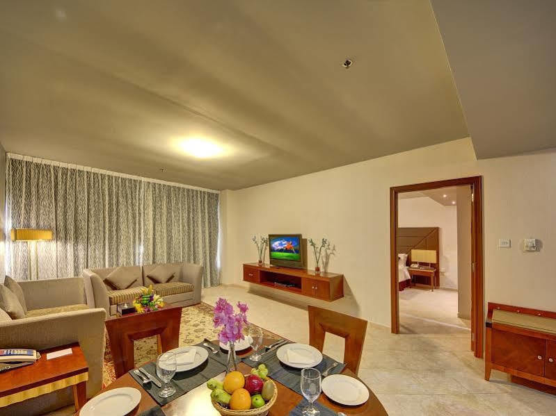 Al Manar Grand 4*